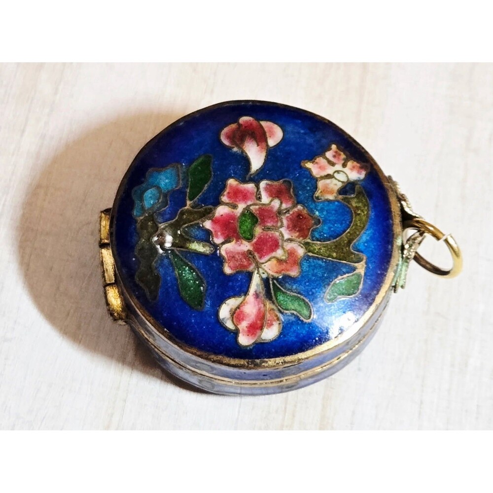 Vintage Cloisonné Enamel Locket Pill Hinged Box Powder Pendant Chinese Floral